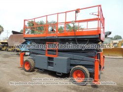 ELEVADOR SKYJACK SJ9250RT SERIE 0985-2